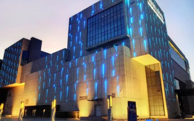 Junyue Jinxiu Hotel – Exterior – Shizuishan