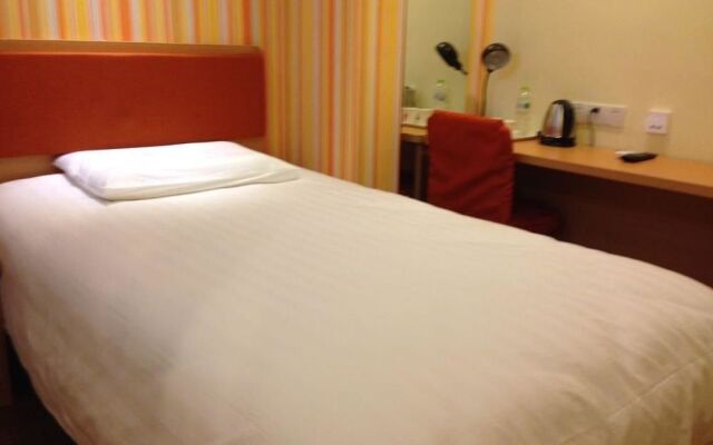 GreenTree Alliance YanTai YingChun Street Green Homeland Hotel
