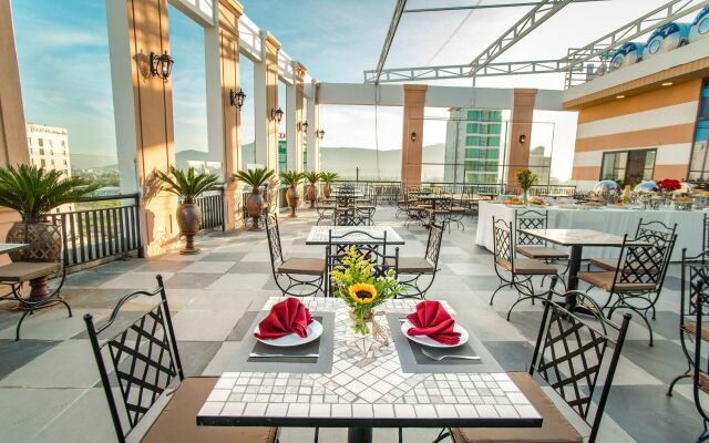 Ngoc Lan Hotel