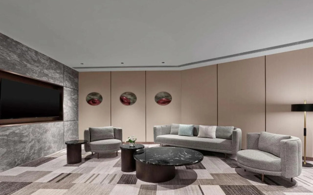 Doubletree By Hilton Yantai Golden Coast Hotel & Suites