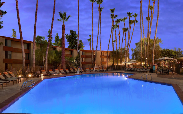DoubleTree by Hilton Phoenix Tempe