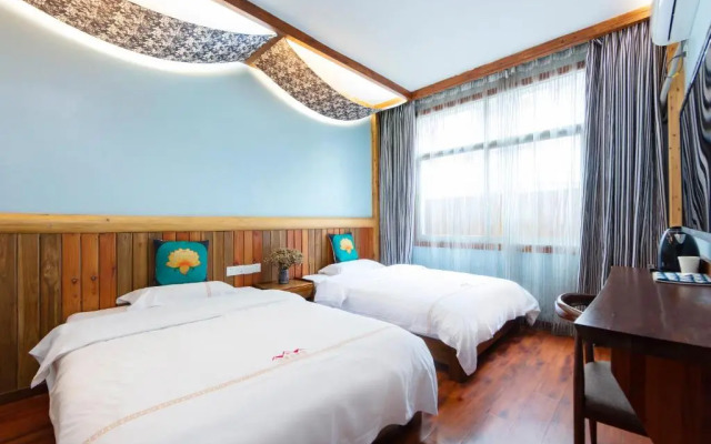Tianmen Hotel