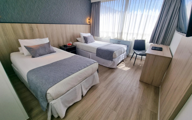 Panamericana Hotel Providencia