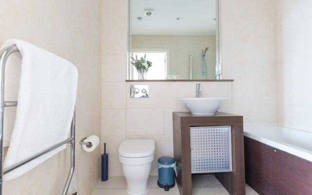 Modern apartment with great views