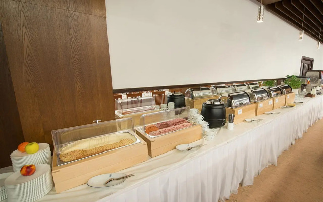 BEST WESTERN Hotel Grand