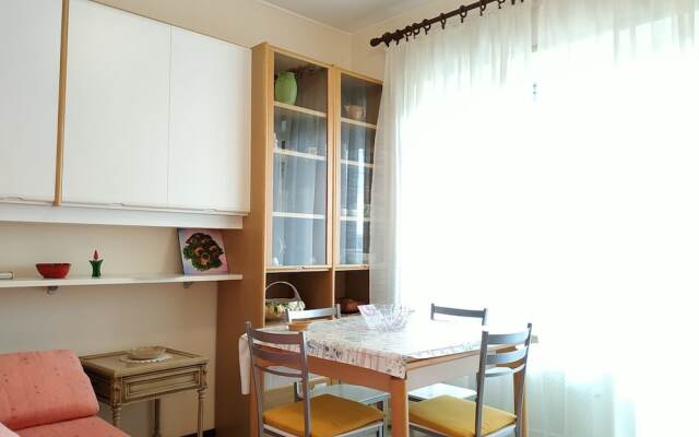 Holiday Apartment In Sanremo Semeria 180