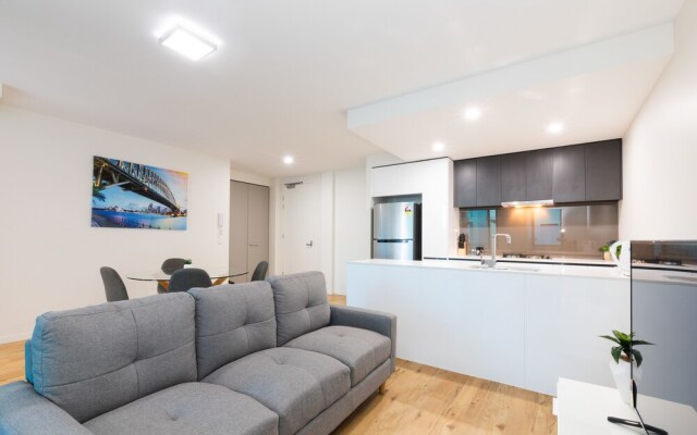 Sofun Apartment on Manning St