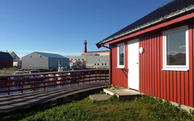 Lankanholmen Sea Cabins