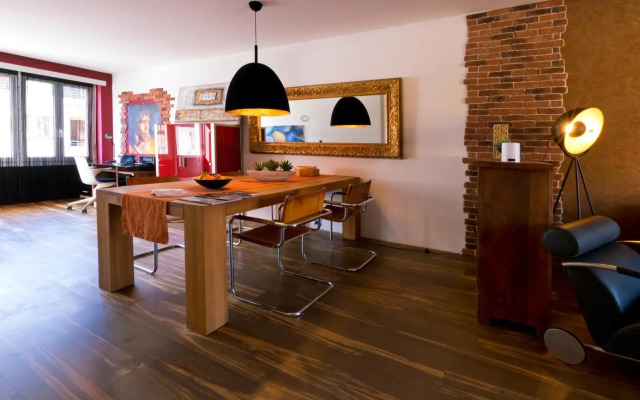 Special Retreat Apartment & Home-Office & Workplace