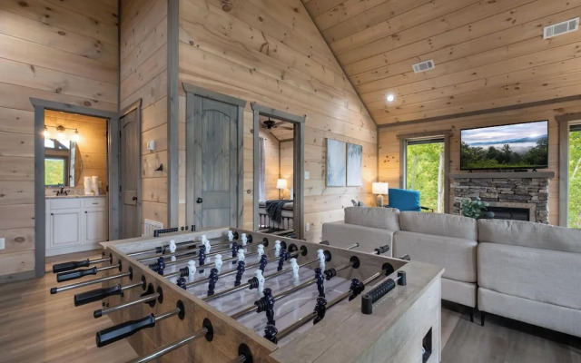 Splashing in the Breeze