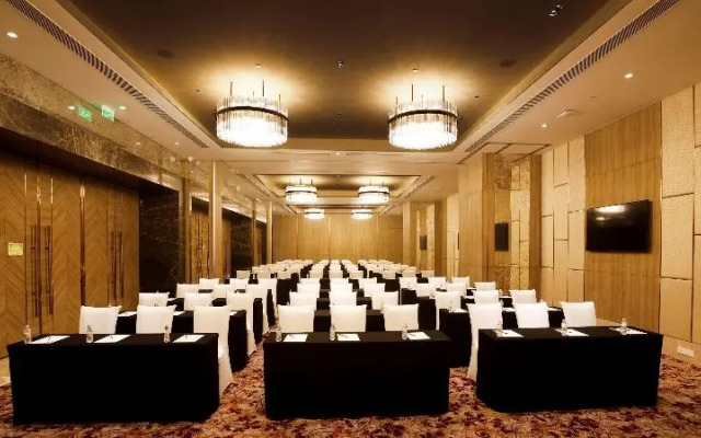 Holiday Inn Gurugram Sector 90