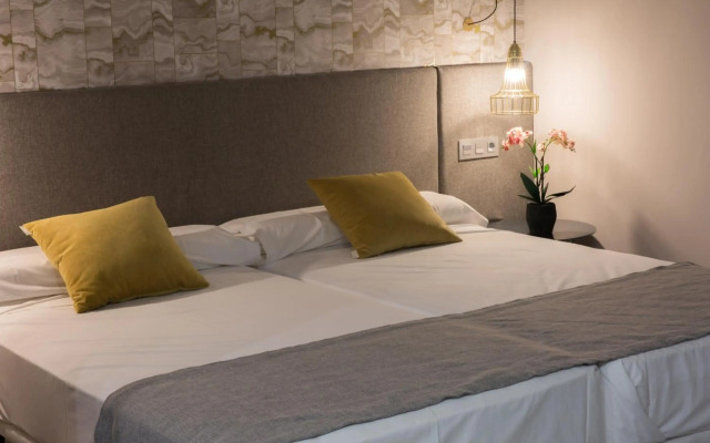 Ona Marbella Inn