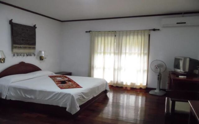 Vansana Plain of Jars Hotel