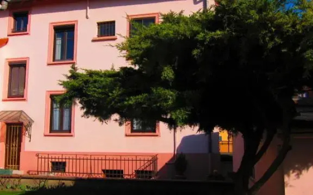 Meublé Stucki