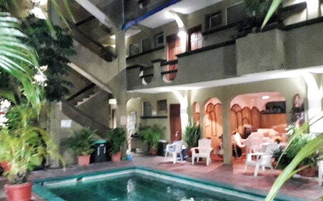 Hotel Solimar Inn Suites