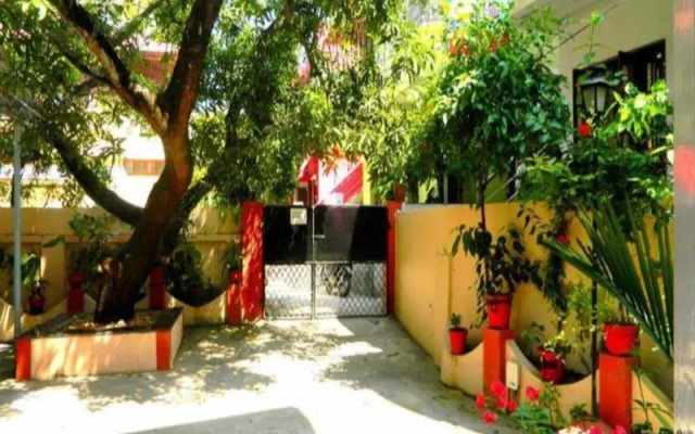 Fort Garden Residency