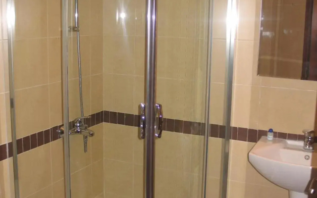 Winslow Infinity Apart Hotel