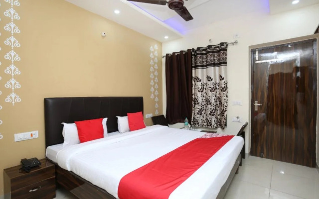 The Golden Palms Hotel & Spa
