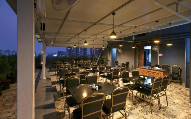 Magnus Fortune House, Business Hotel