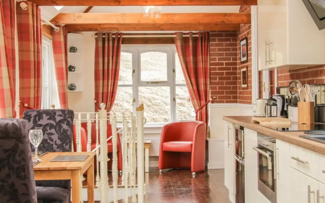 Ragleth Place Lodge