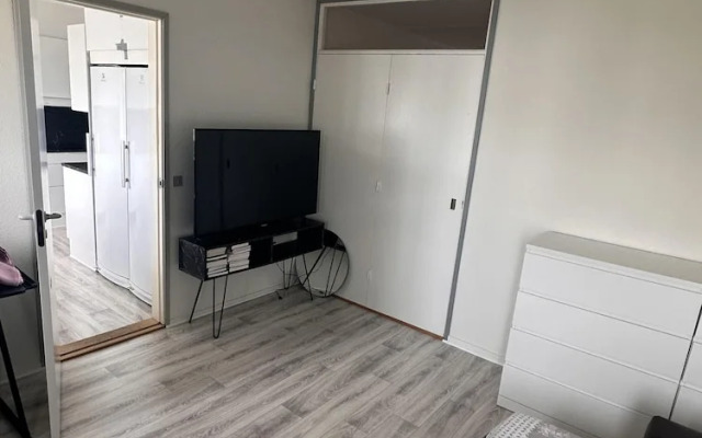 Cozy Viby Apartment Near Kjaerlsund