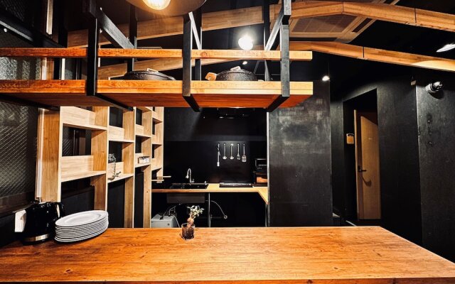 Namba Guesthouse HIVE - Hostel
