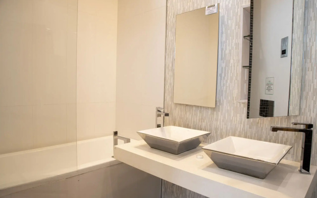Hotel English Point Marina & Spa