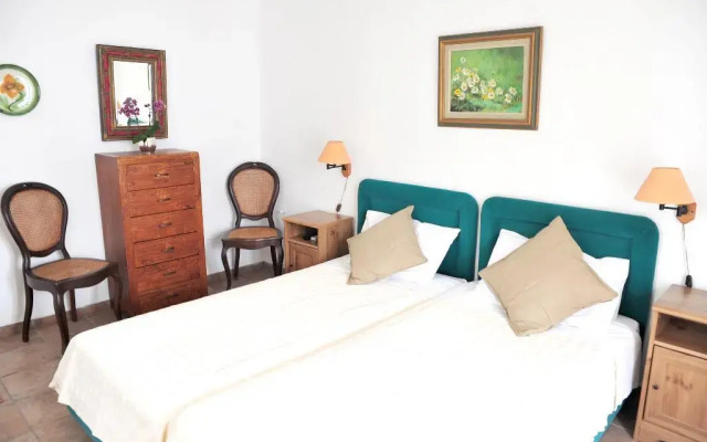 Medusa Beach Resort and Suites