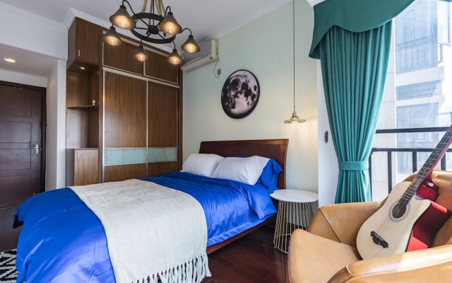 Locals Boutique Apartment Jiuzhou Port.5