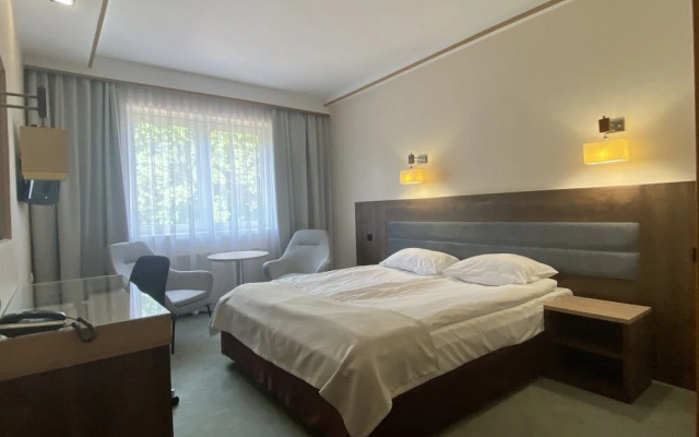 Ambasador Chojny Hotel Lodz