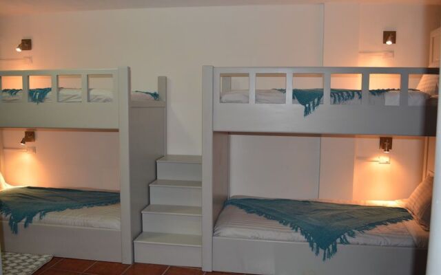 Luna Maya Hostel & Wellness