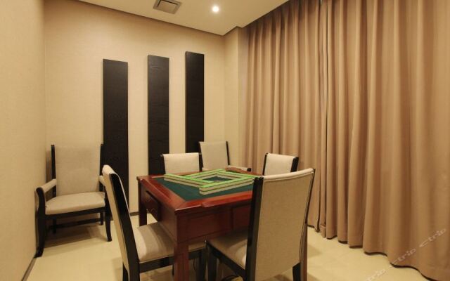 Elite Polink Global Hotel