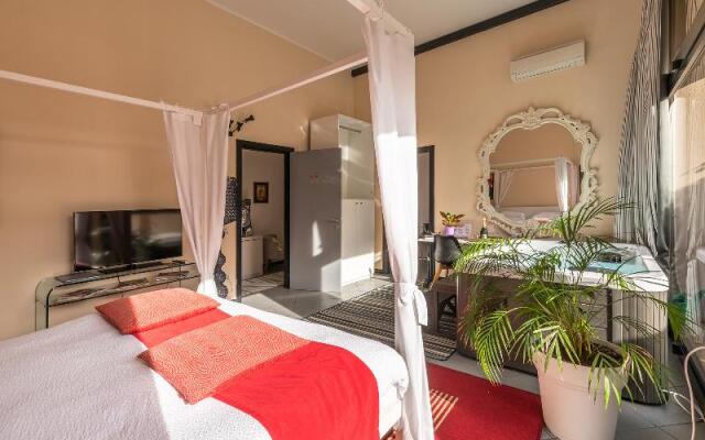 Snob Luxury Suite