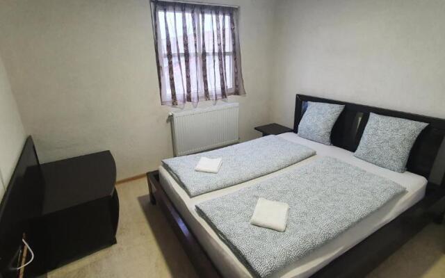 Apartman House