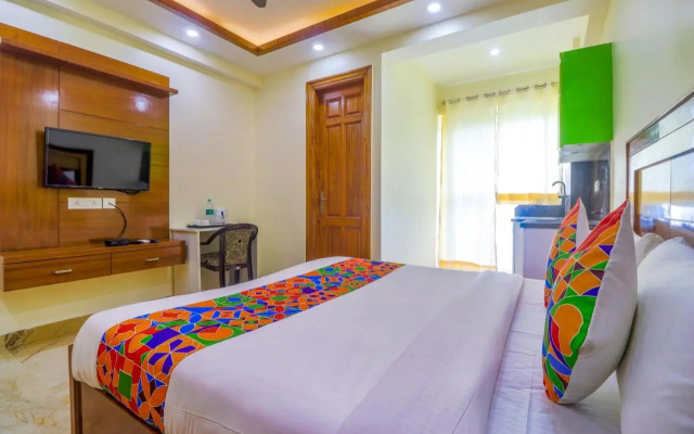 Fabhotel Star Corporate Suite