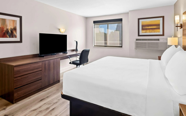 Best Western Maple Ridge Hotel
