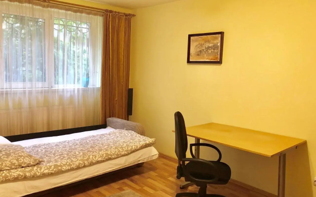 Cozy and Clean Apartment, near National Arena
