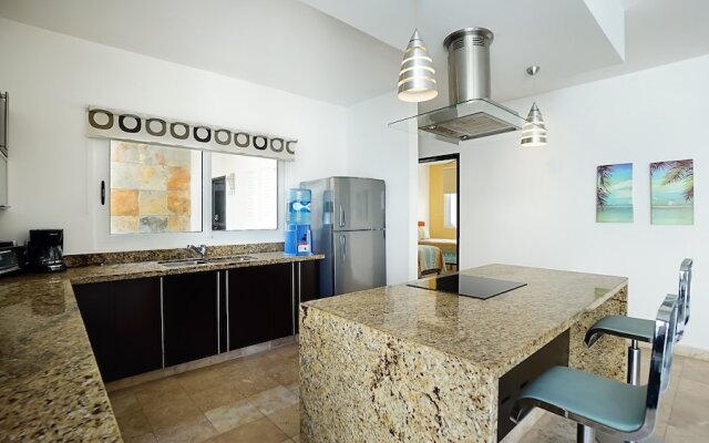 Playa Ge 302 B 2 Bedroom Condo