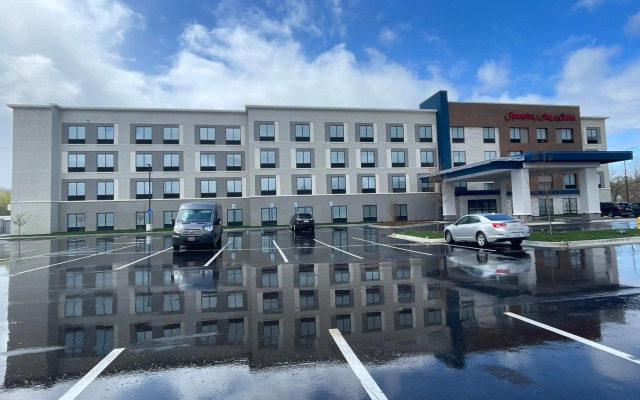 Hampton Inn & Suites Ypsilanti