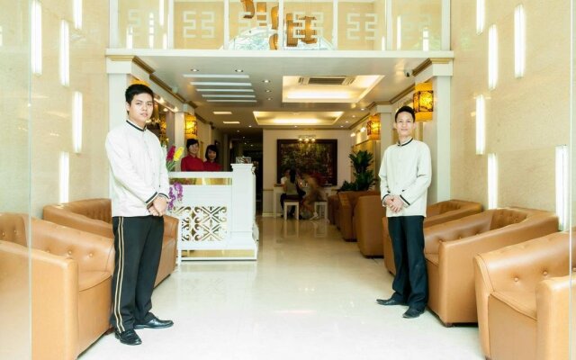 Aranya Hotel