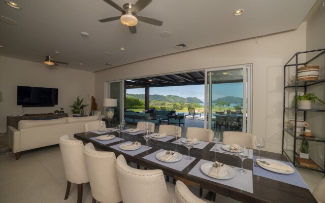 Los Suenos Casa Blue Sail 6 bdr Ocean View - Family