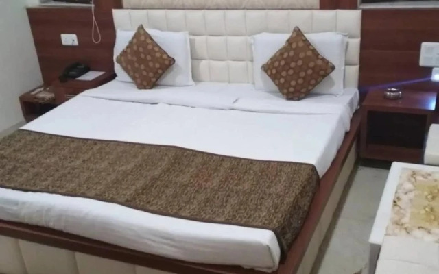 Hotel Moin Mahal