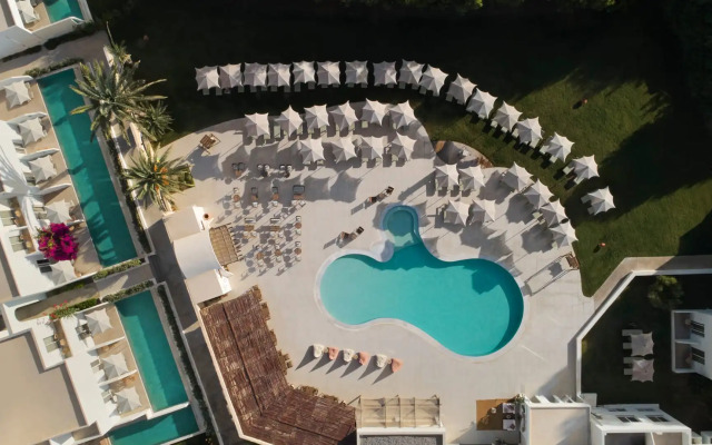 Absolute Kiotari Resort