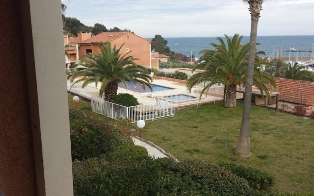 T2 La baie de la méditerranée vue mer