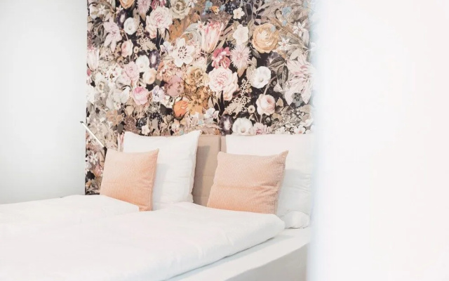 House of Blooms