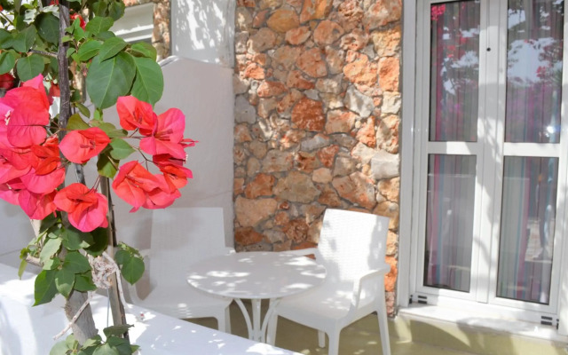 Irini Hotel
