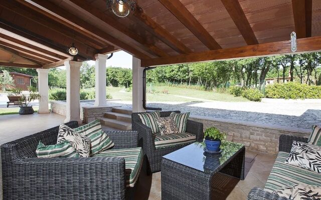 Istrian Villa Fendi Rebici