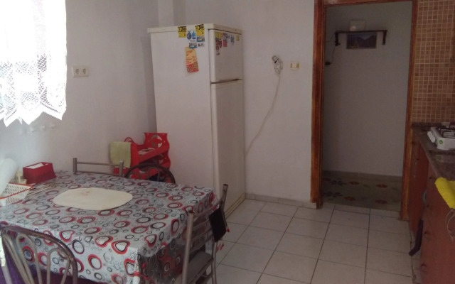 HZD Apartments Hostel