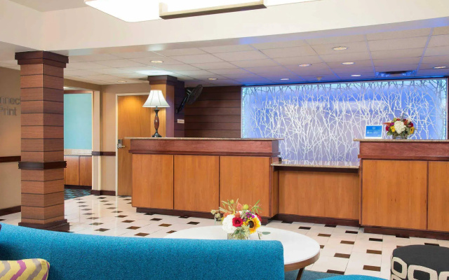Fairfield Inn & Suites Columbus East