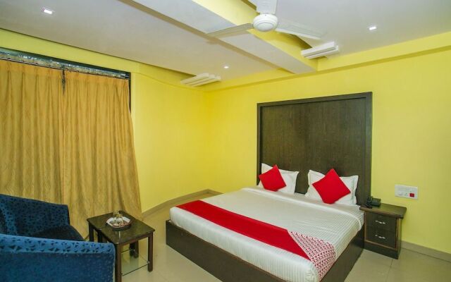 OYO 25121 Bns Lodge